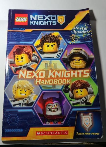 NEXO KNIGHTS - NEXO KNIGHTS Handbook