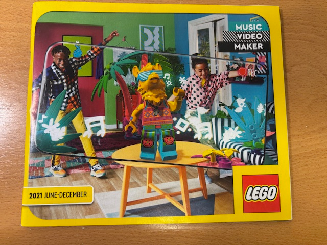 2021 Large Australian / New Zealand June - December (AUS 6370782 NZ 6370783)