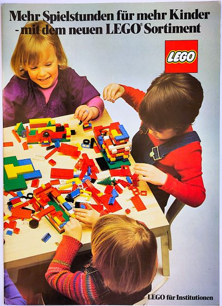 Large Swiss Dacta Folder - 'Mehr Spielstunden für mehr Kinder - mit dem neuen LEGO Sortiment' (98.771-CH)