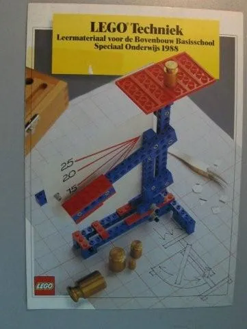 1988 Large NL DACTA - LEGO Techniek Leermateriaal voor de Bovenbouw Basisschool (950112-NL (P))
