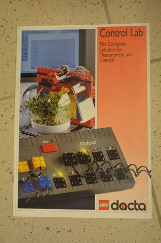 1993 Large UK Control Lab (950.480-UK)