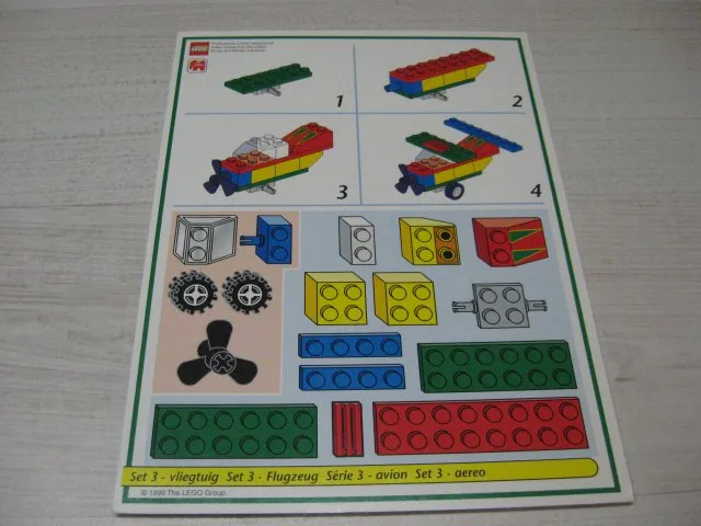 Creator Board Game Model Card Green Border Set 3 Airplane