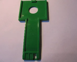 Treasure Quest Electronic Scavenger Hunt Game, Treasure Chest Plastic Key