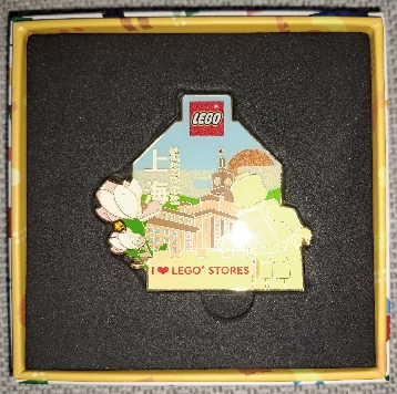 90 years of Play Magnet 'I heart LEGO STORES' - Shanghai