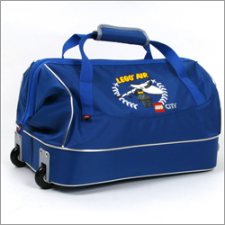 Travel System Junior Pilot 16 Inch Sports Bag (Roller)