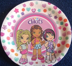 Party Plates Clikits Pattern (8 Pieces)