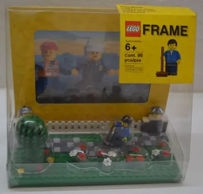 Photo Frame City (Men working in park)