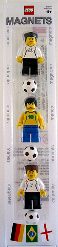 Magnet Set, Minifigures Soccer Players (3) with Balls blister pack