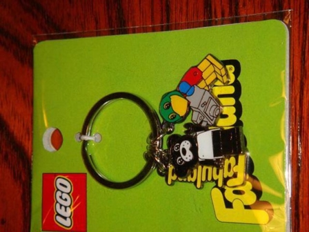 Fabuland Minifigures Metal Key Chain Bear 3 and Parrot