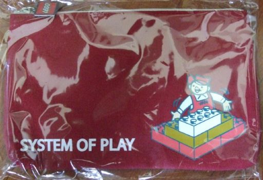 Pencil Case, System of Play (Dark Red - Click Brick)