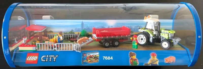 Display Assembled Set, City Set 7684 in Plastic Case