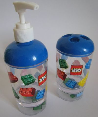 Bath Soap Dispenser Set - Classic Bricks Pattern