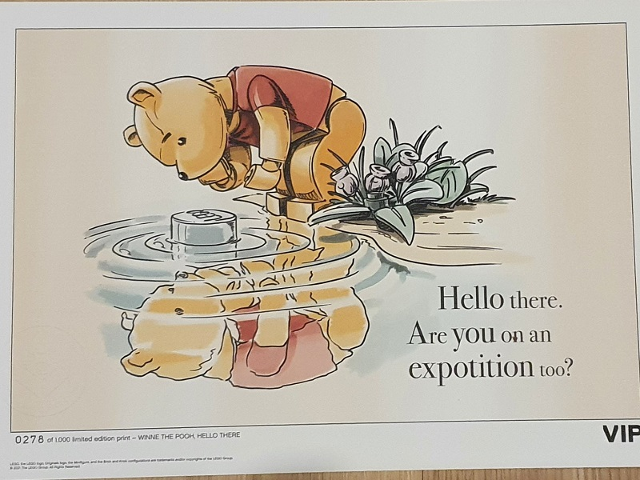 Limited Edition Print Winnie the Pooh VIP - Hello there.