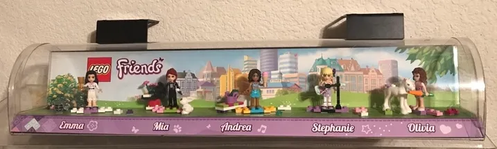 Display Assembled Minifigures, Friends Emma, Mia, Andrea, Stephanie and Olivia in Plastic Case