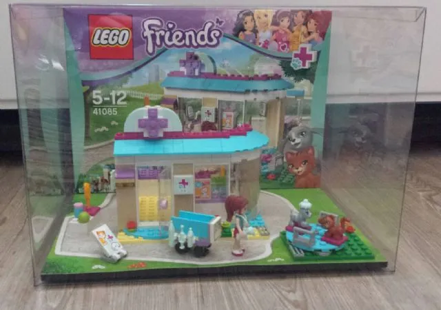Display Assembled Set, Friends Set 41085 in Plastic Case