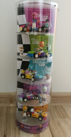 Display Assembled Minifigures, Friends in Vertical Plastic Case #2