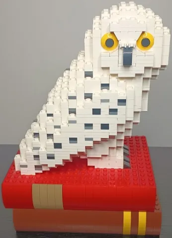 HP Owl on Book (Target Harry Potter Hedwig Promotional Giveaway)