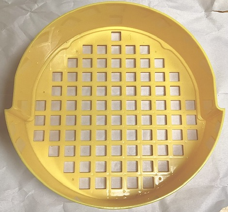 Sort & Store Minifigure Head, Sorting Tray 1, Bottom with Small Holes