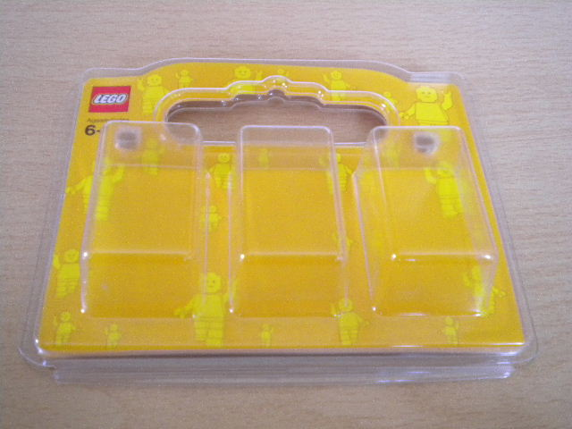 Blister Pack, Build a Minifigure (BAM) Pack for 3 Minifigures
