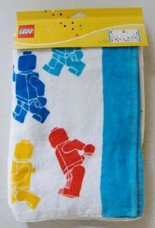 Towel, Signature Minifigures 75 x 150 cm