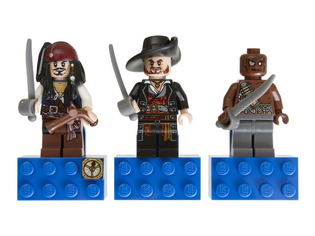 Magnet Set, Minifigures PotC (3) - Jack Sparrow, Barbossa, Gunner Zombie - Glued with 2 x 4 Brick Bases blister pack