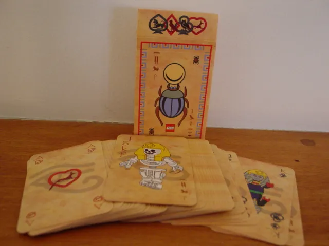 Playing Cards Standard, Adventurers (52 Cards and 3 Extra Cards)