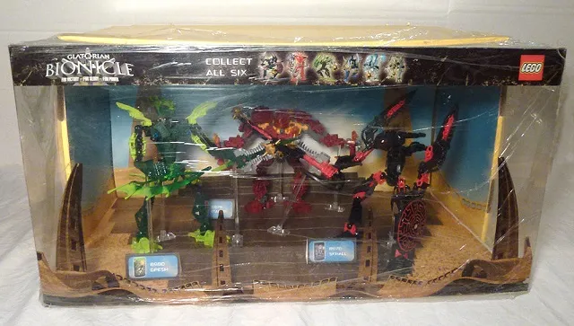 Display Assembled Set, Large Plastic Case Light and Sound with Bionicle Glatorian (shows 8978, 8979, 8980)