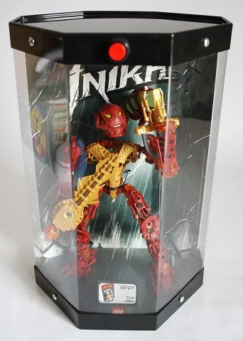 Display Assembled Set, Small Plastic Case with Bionicle Toa Inika Jaller (shows 8727)