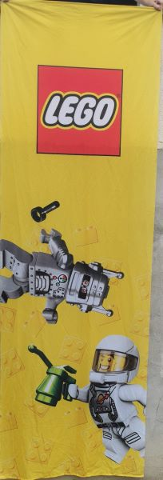 Display Flag Cloth, Collectible Minifigures Series 1 - Robot and Astronaut