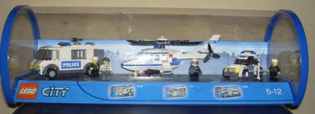 Display Assembled Set, City Sets 7236, 7245 and 7741 in Plastic Case