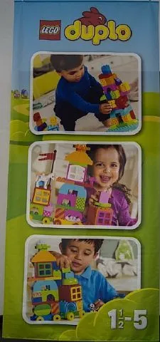 Display Flag Cloth, DUPLO Logo and Three Children 1