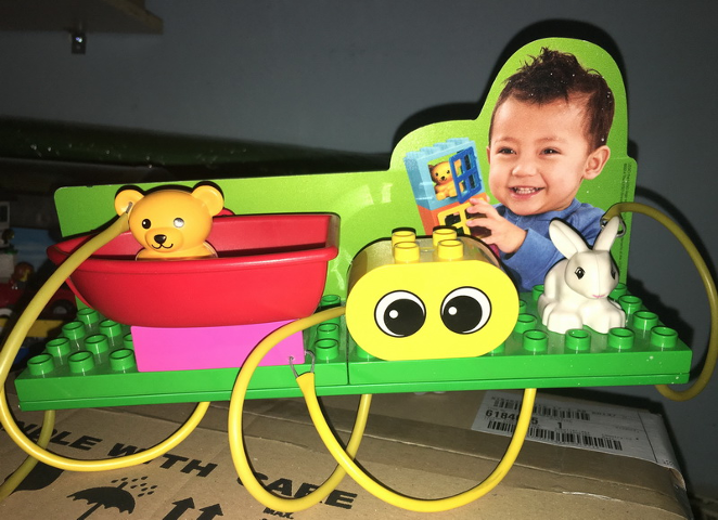 Display Assembled Bricks, Duplo Toddler Build