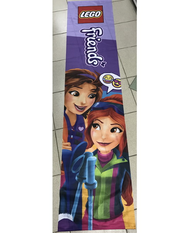 Display Flag Cloth, Friends, 2 Girls