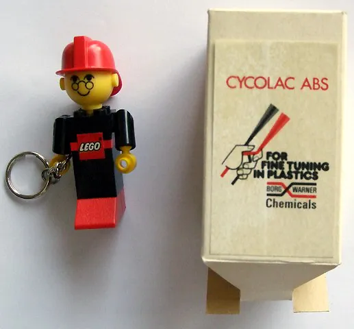 Homemaker Figure / Maxifigure Key Chain, Fireman with LEGO Logo Pattern (Sticker) - Cycolac ABS Promotional