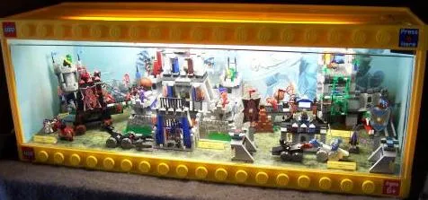 Display Assembled Set, Large Plastic Case Light and Sound with Knights Kingdom II (shows 8777, 8779, 8780, 8781, 65527)