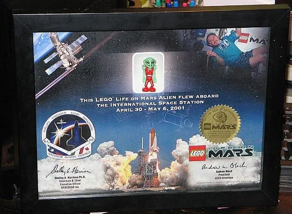 Framed Minifigure Life on Mars (LoM) Arcturus International Space Station Passenger with Certificate of Authenticity