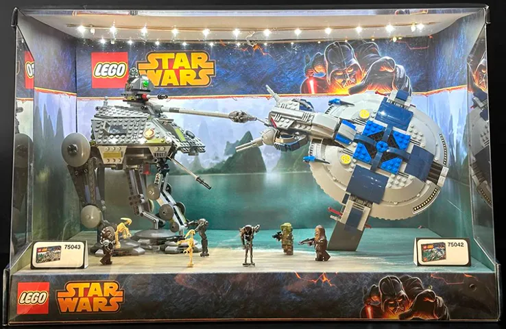 Display Assembled Set, Star Wars Sets 75042 and 75043 in Plastic Case with Light and Sound