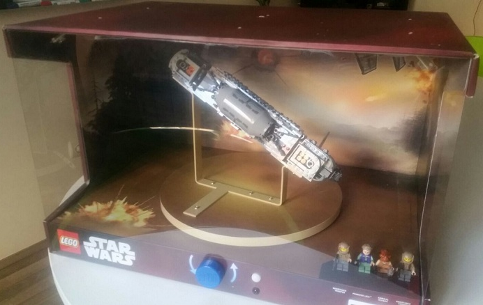 Display Assembled Set, Star Wars Set 75140 in Plastic Case with Light