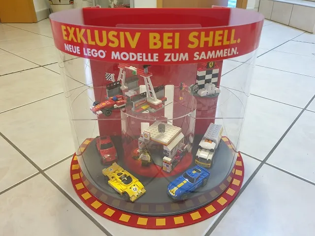 Display Case for Shell Promotional Sets: 40190, 40191, 40192, 40193, 40194, 40195 and 40196