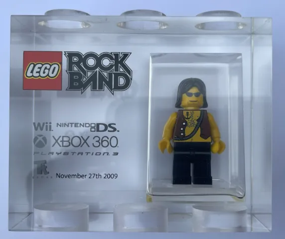 TT Games Trophy Brick, Rock Band - Rocker