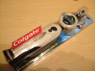 Toothbrush Battery Operated, Bionicle Vahki Bordakh - Colgate - with Disk and Launcher