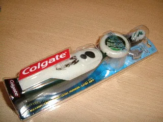 Toothbrush Battery Operated, Bionicle Vahki Rorzakh - Colgate - with Disk and Launcher