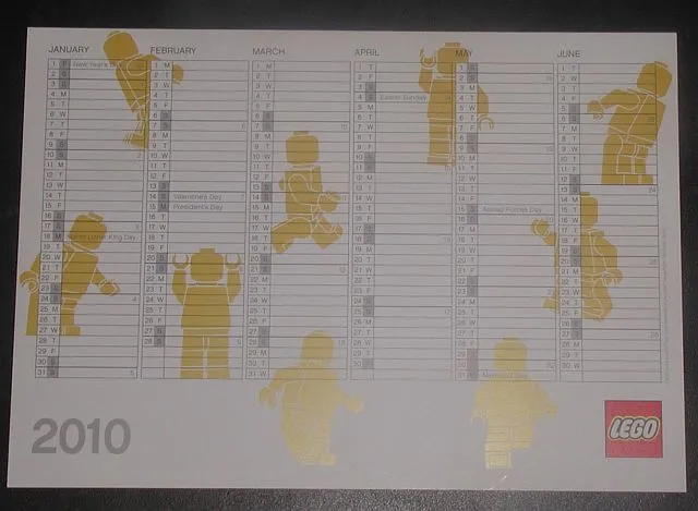Calendar, 2010 Minifigures