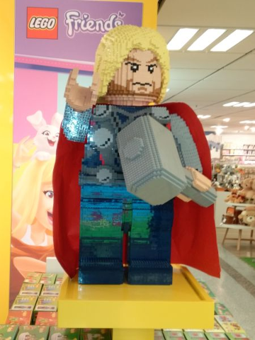 Display Figure Avengers Thor