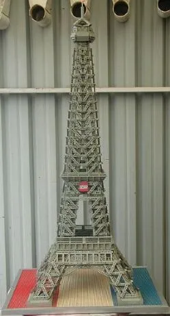 Eiffel Tower (Glued)