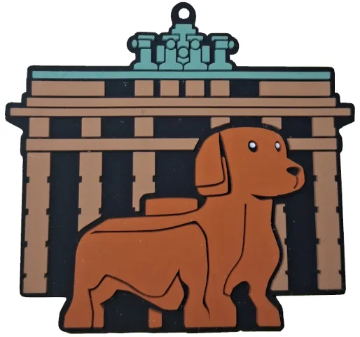 Magnet Flat, Brandenburg Gate