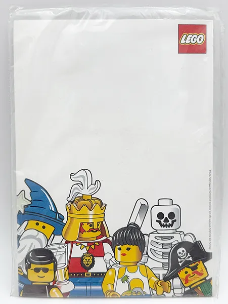Paper, Letter / Sketch with Minifigures and LEGO Logo Pattern