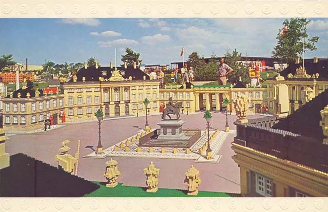 Postcard - Legoland Parks, Legoland Billund - Miniland, Amalienborg Palace 2