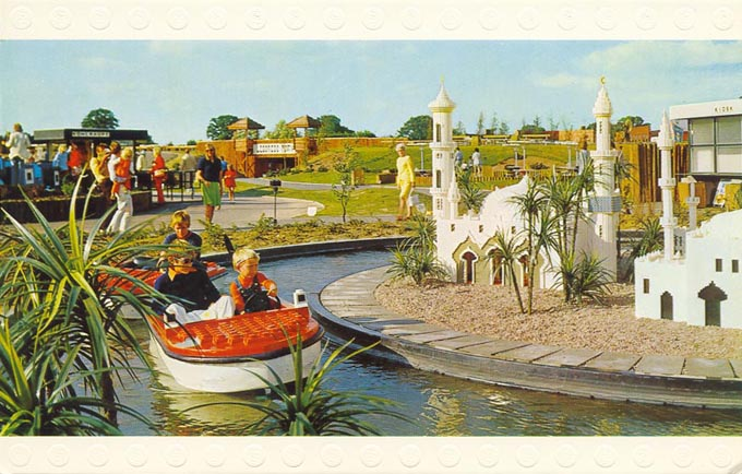 Postcard - Legoland Parks, Legoland Sierksdorf - Kanalbootfahrt