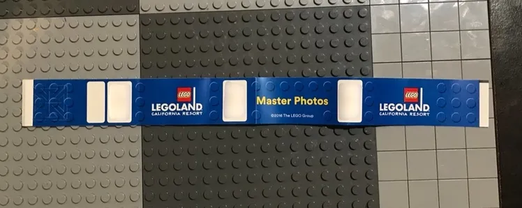 Photo Band, Legoland California Master Photos Pattern